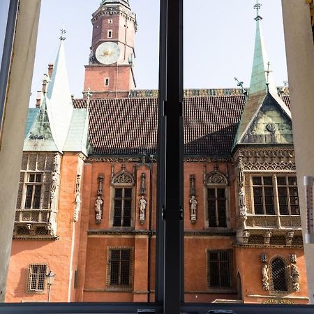 Rynek 20/21 -Cosy New Apartment on The Market Square - 4 Bedrooms - 8 People Wrocław Buitenkant foto