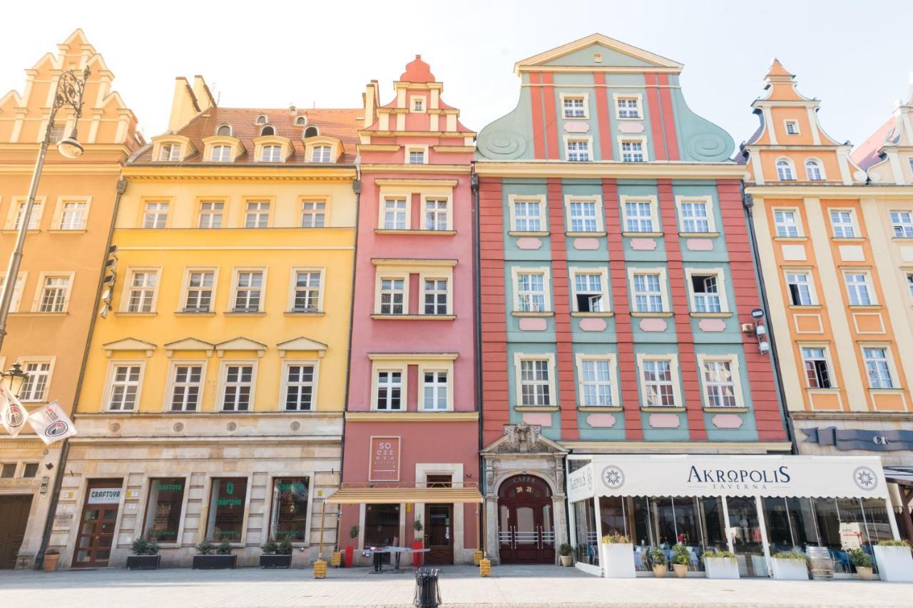 Rynek 20/21 -Cosy New Apartment on The Market Square - 4 Bedrooms - 8 People Wrocław Buitenkant foto