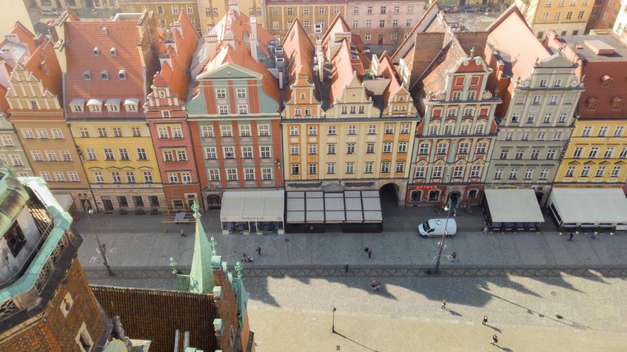 Rynek 20/21 -Cosy New Apartment on The Market Square - 4 Bedrooms - 8 People Wrocław Buitenkant foto
